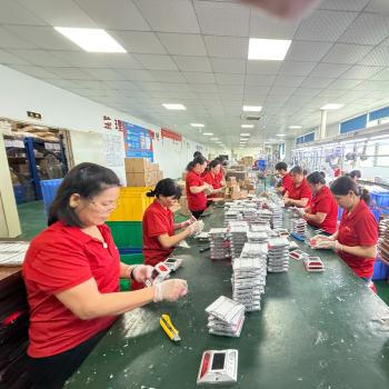 807太陽能道釘燈